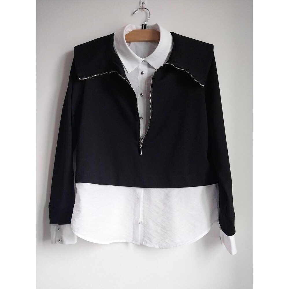 White House Black Market Women's Black and White Blouse